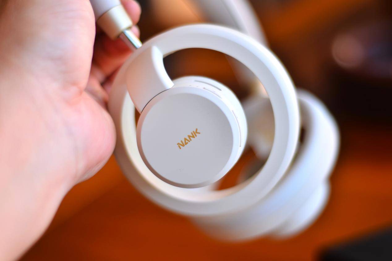 开放式头戴耳机，全天佩戴不闷耳，南卡Bolt发烧音质不伤耳