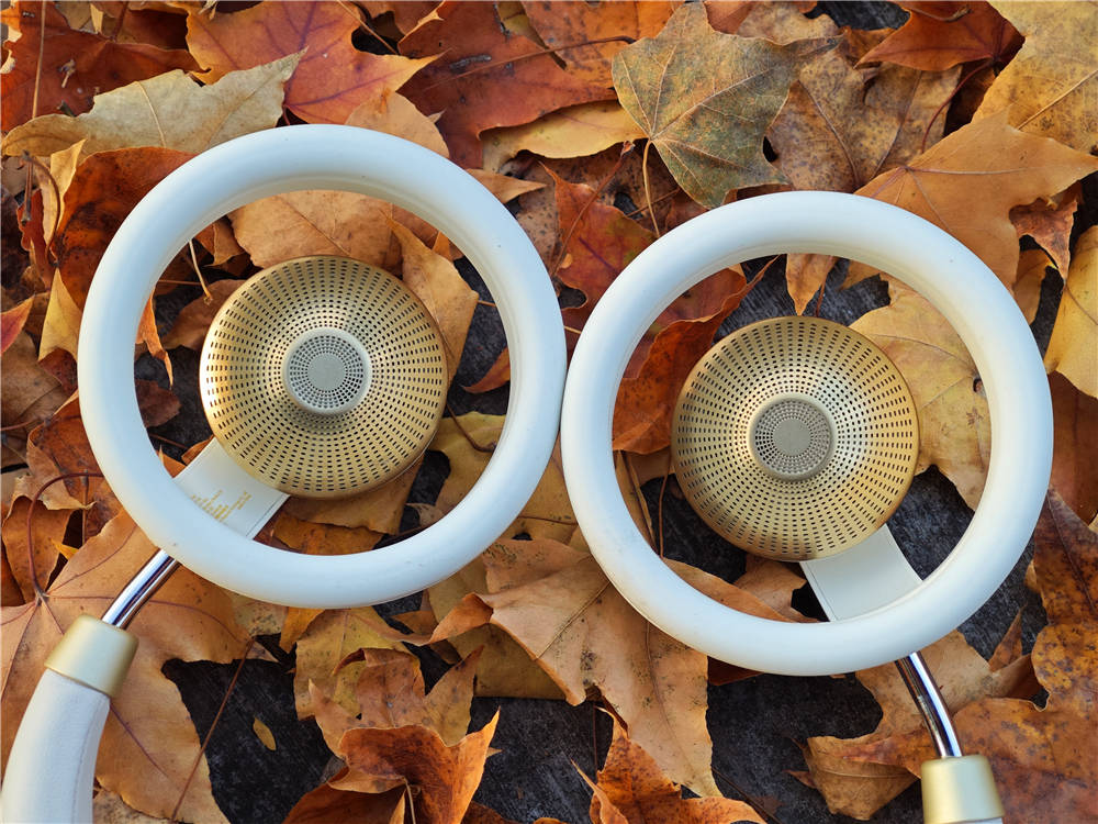 南卡Bolt头戴耳机：一款让耳朵能呼吸的头戴耳机