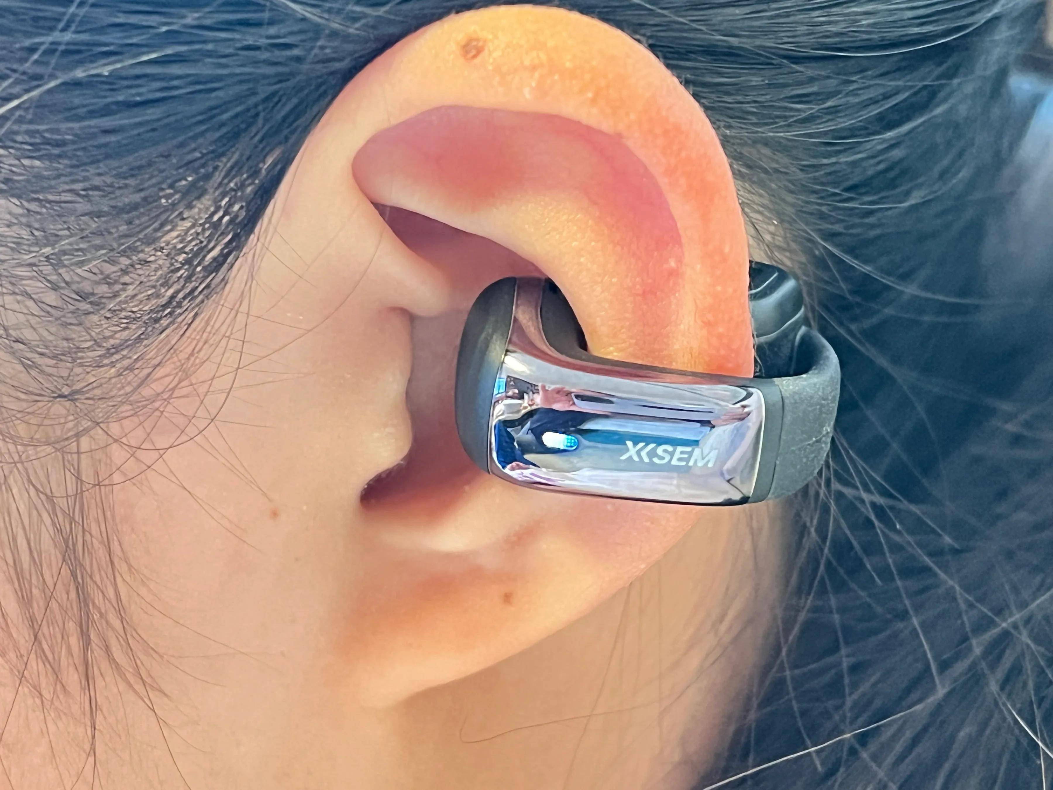 西圣 Plume 开放式耳机实测：舒适度、音质、性价比俱佳