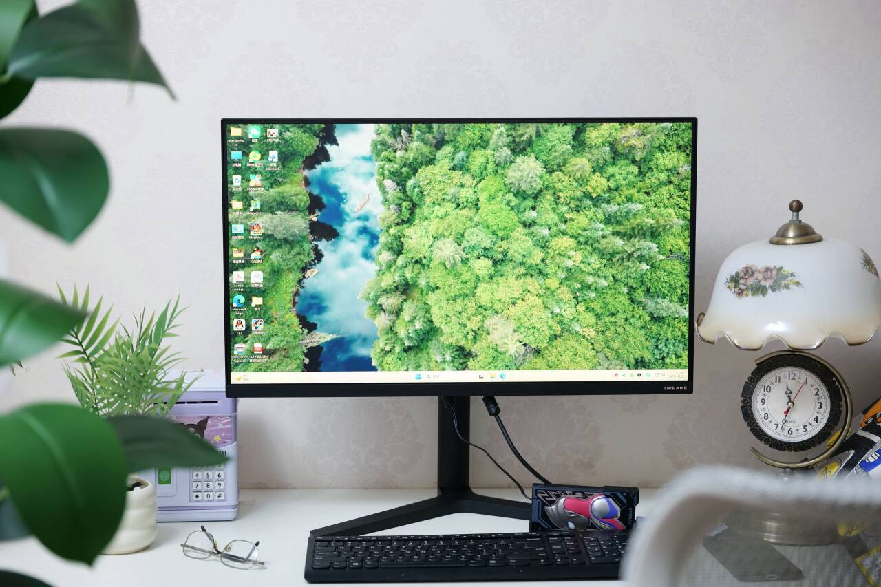 追觅也做显示器？10天深度实测，240Hz高刷跨界产品究竟值不值得？