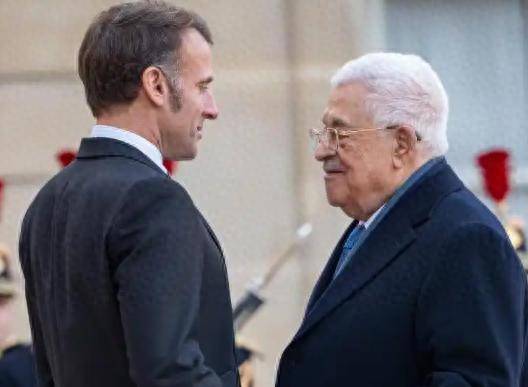 马克龙请中国,特朗普邀俄罗斯,g8,g7这下热闹大了!