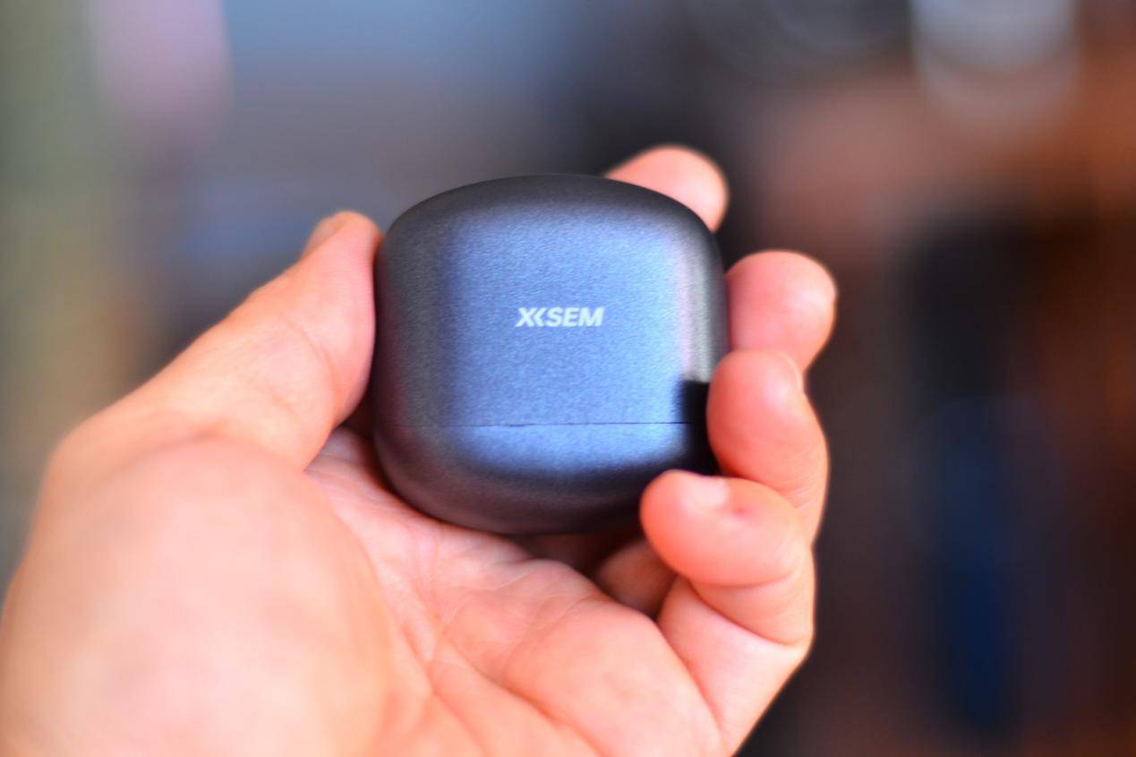 百元级耳机卷王来了，千元级音质的西圣Plume耳夹式耳机