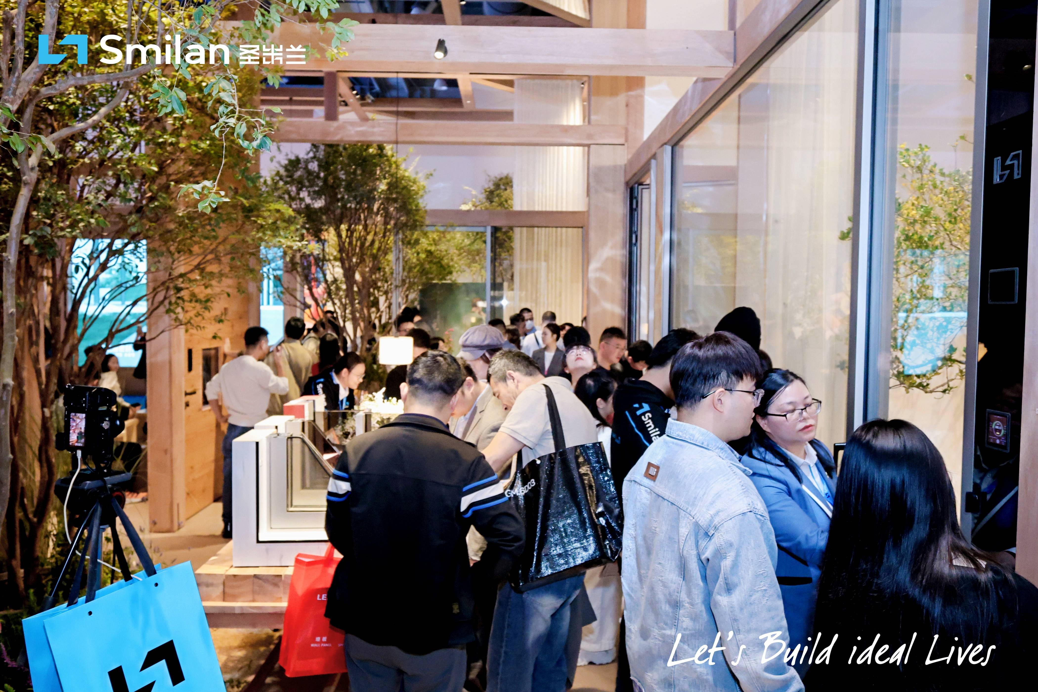 圣米兰门窗亮相广州设计周,设计圈口碑爆棚,好评如潮!(图20) 圣米兰门窗亮相广州设计周,设计圈口碑爆棚,好评如潮!(图20)