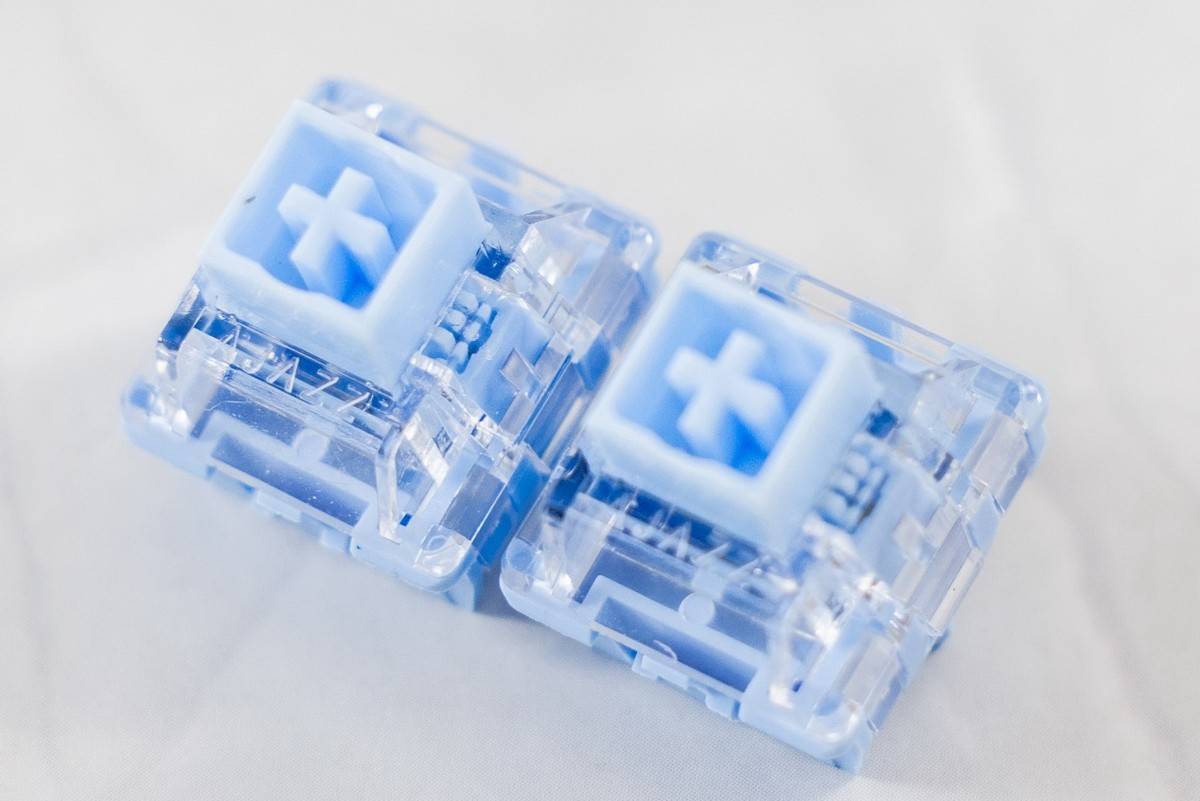 颜值高,手感好,高RT精度,黑爵AK680 V2 RGB磁轴电竞键盘体验