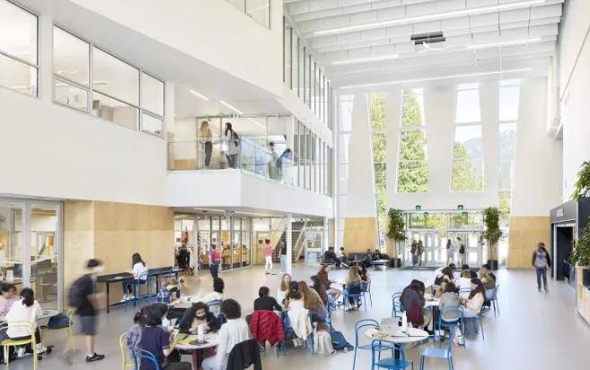 BC 省公校 TOP5！AQG开启北温黄金学区专属通道，无缝衔接北美精英教育