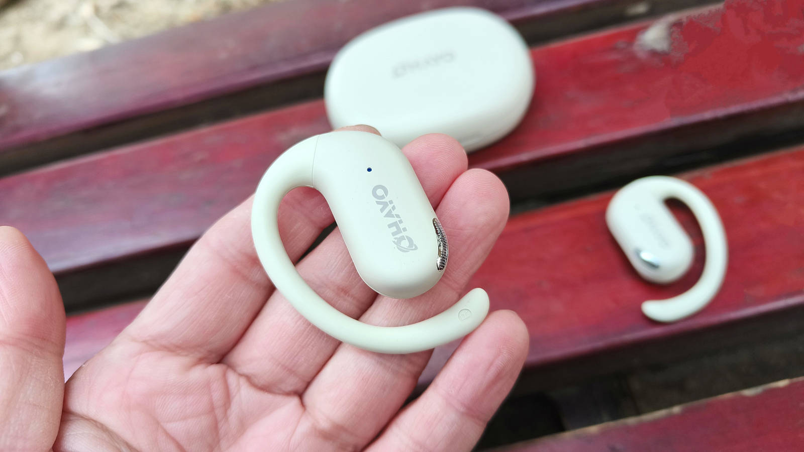 无感佩戴、音质惊艳：雷登 T9 开放式耳机，我的听歌新搭档