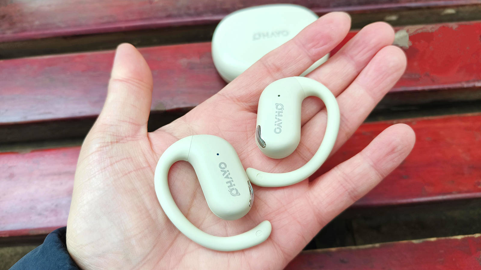 无感佩戴、音质惊艳：雷登 T9 开放式耳机，我的听歌新搭档