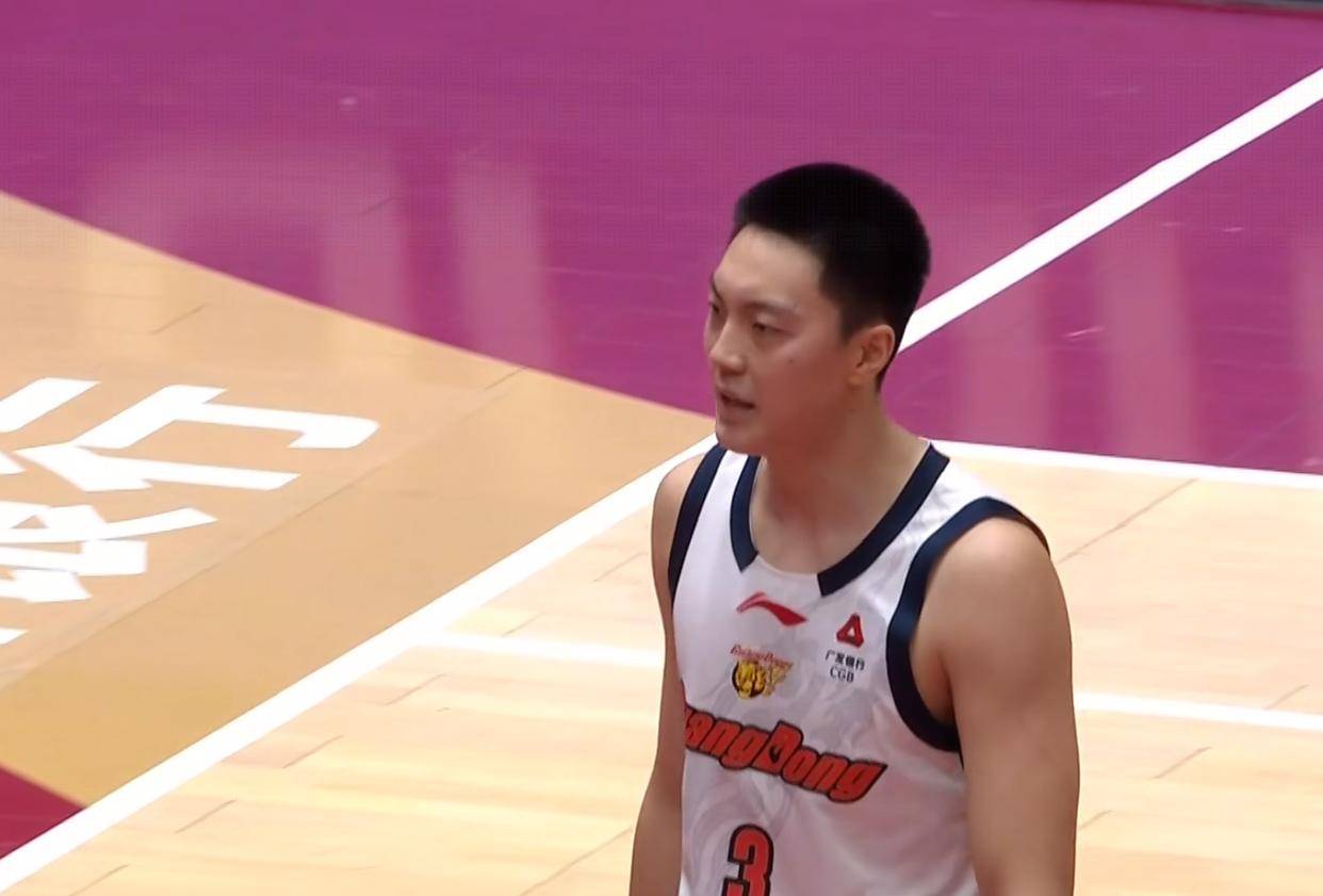 胡明轩伤情曝光！广东队惨遭重大打击，或无缘出战山西与北京！