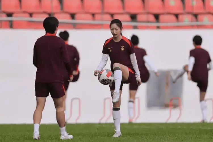 女足换帅，米利西奇下课？违约金超7位数，足协官宣，名单公布