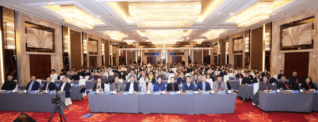 数智赋能 全域协同——中国老年医学学会运动健康分会引领老年运动健康新范式