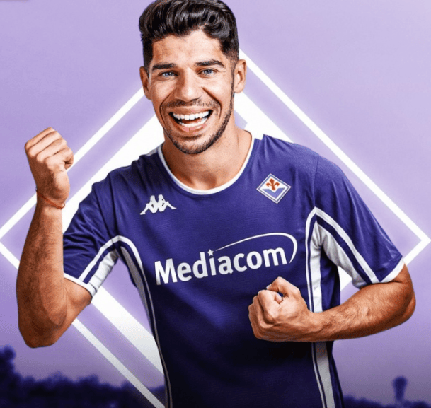 佛罗伦萨签下热刺边锋所罗门，米兰体育爆料租借黄潜提前终止 