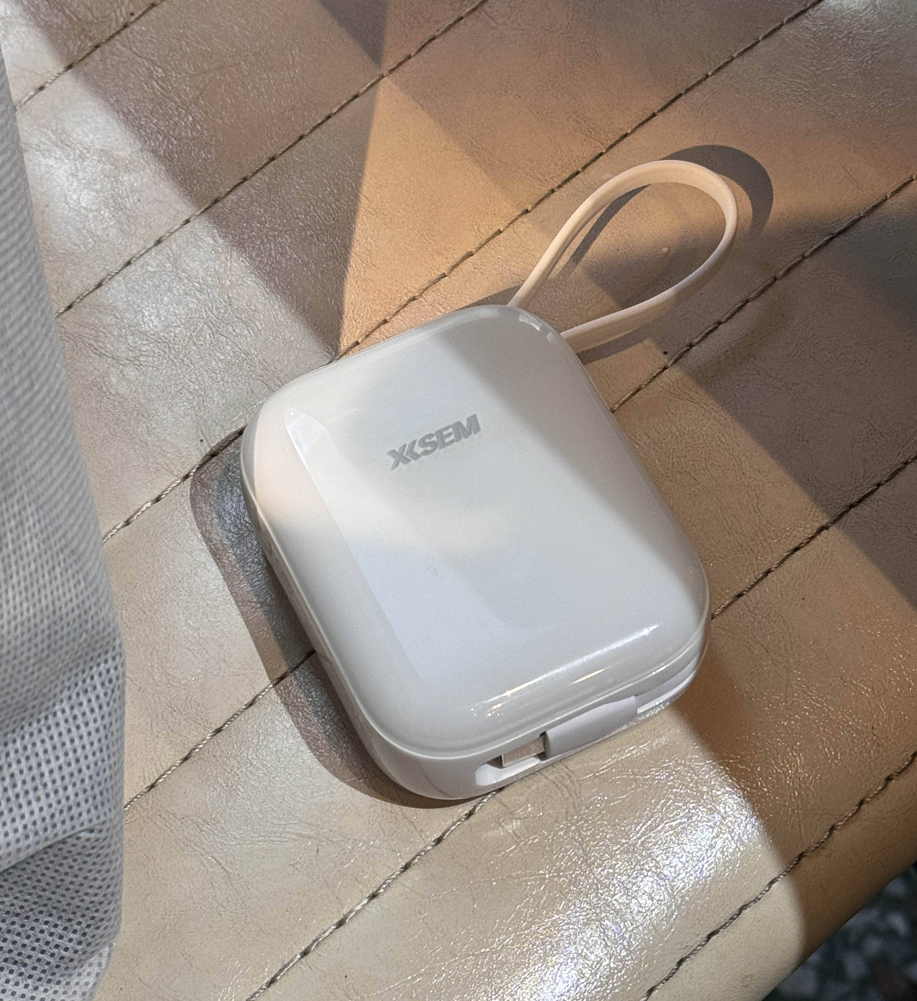 适合苹果手机充电宝选什么品牌好？不伤苹果电池的充电宝，充电宝选购避坑指南！