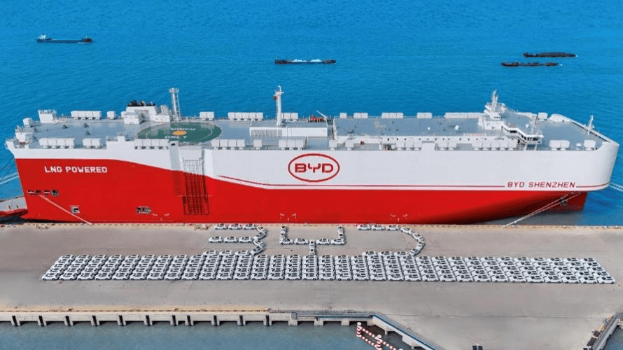 超越特斯拉!比亚迪问鼎2025年全球纯电销量冠军 超越特斯拉!比亚迪问鼎2025年全球纯电销量冠军