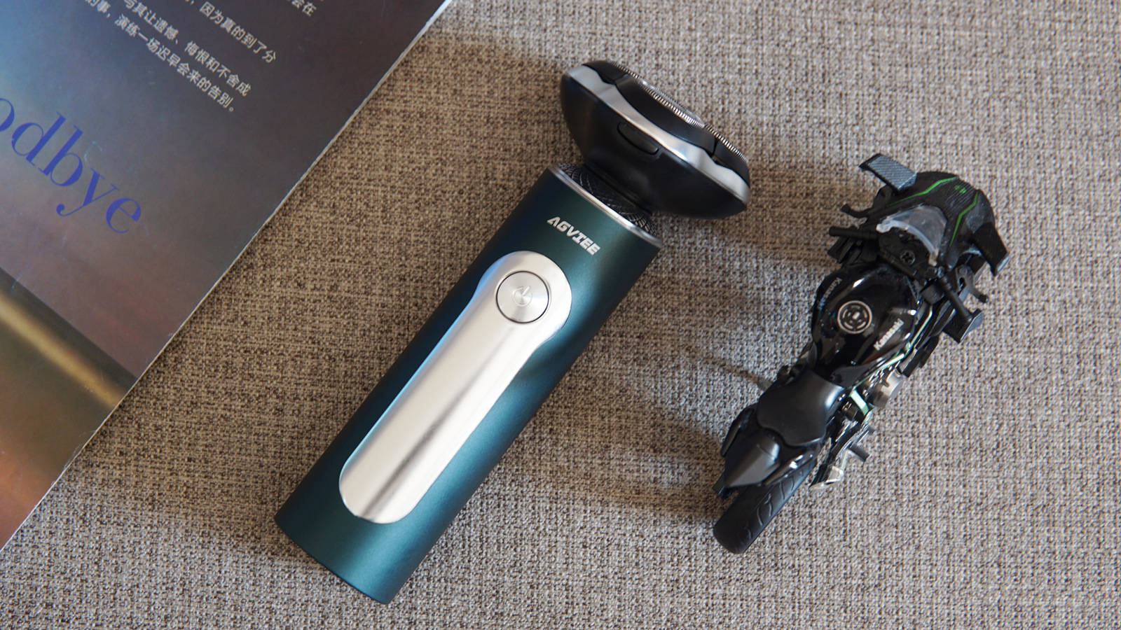 三层刀网剃净力遥遥领先!未野MAX剃须刀:23000高转速媲美千元机