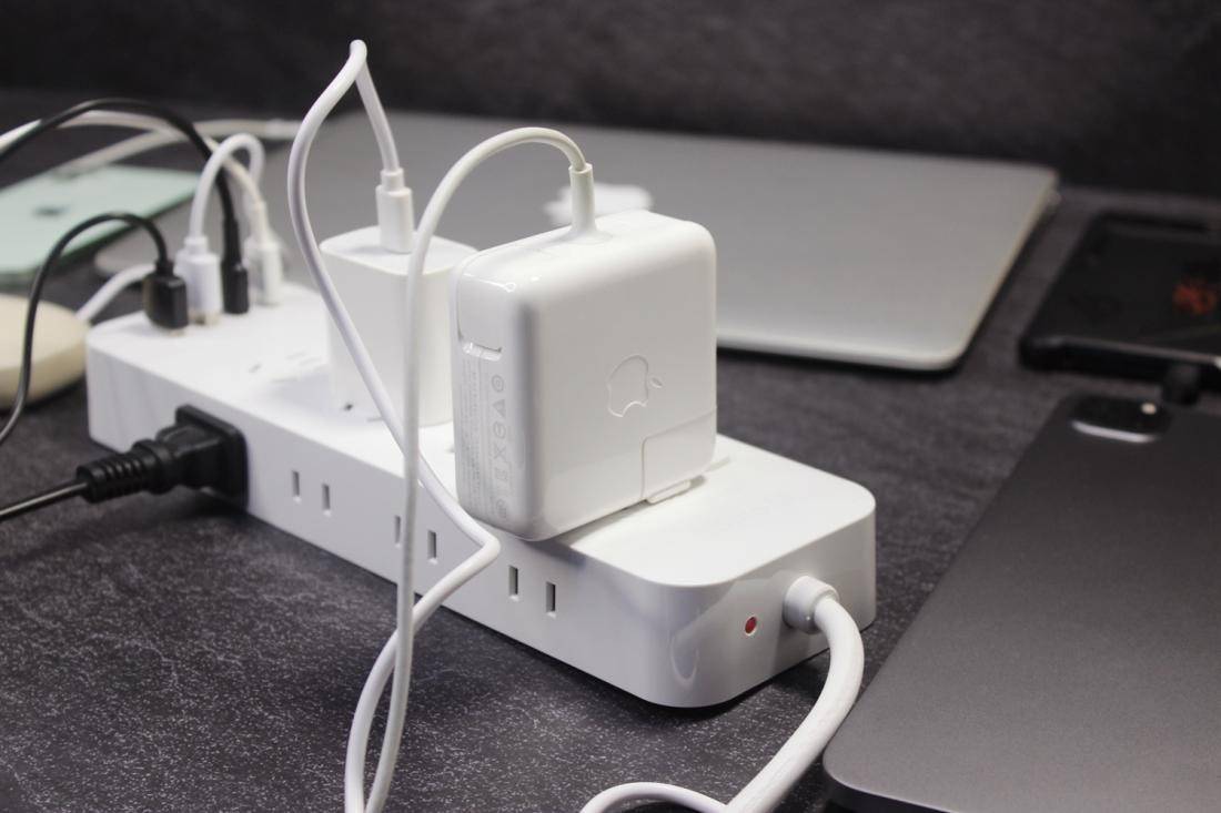 桌面太乱？插头打架？奥睿科“胖瘦”多功能插排终极选购指南