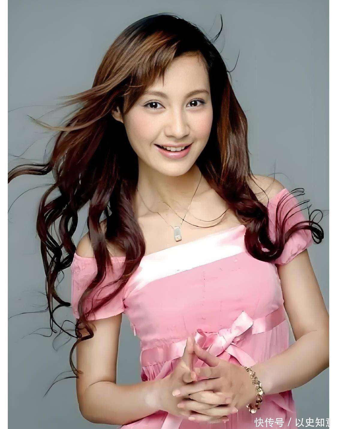 杨雪真正被大众所熟知,是在2004年,她与佟大为合作出演的都市情感剧