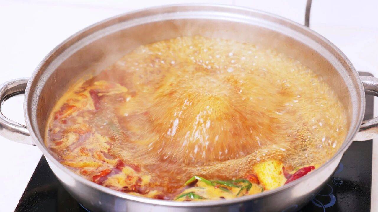 原创            食管癌病发人数年年增长，同哪些因素有关联？4个“祸根”要小心