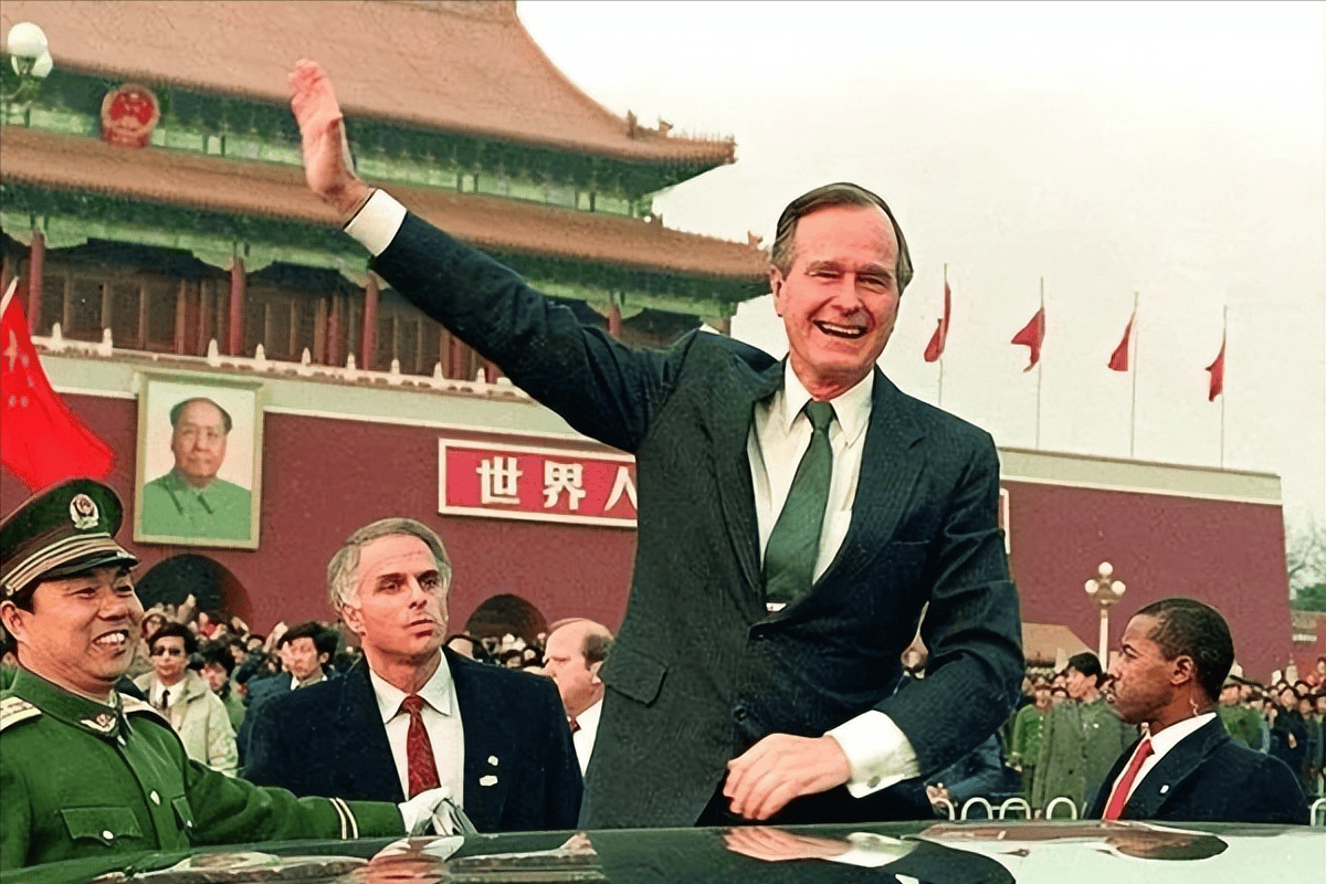 一生访华22次，被称为最爱中国的美国总统！直言世界的未来在北京