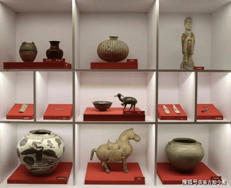 抗战八年，那么动荡的局势下，为何故宫的文物大多完好无损？