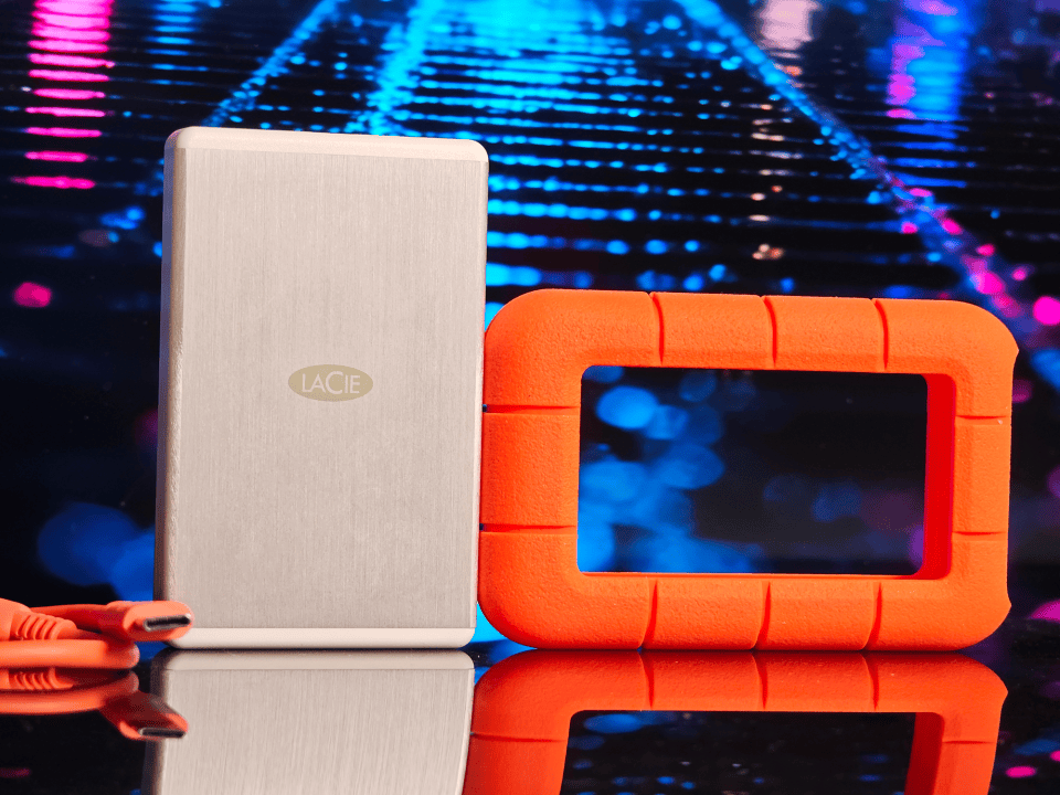 雷孜Rugged SSD4三防神盘实测:4000MB/s又快又安全!