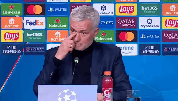 穆里尼奥“真性情”爆发！本菲卡失利引发巨大争议，球迷直言：甩锅又来了