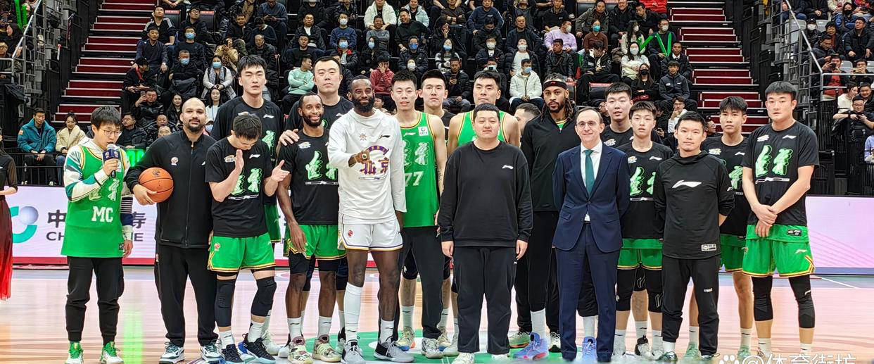 辽篮终做出决定：刘子庆裁掉亨特，锁定加洛威补强阵容，徐杰受伤或休战数周