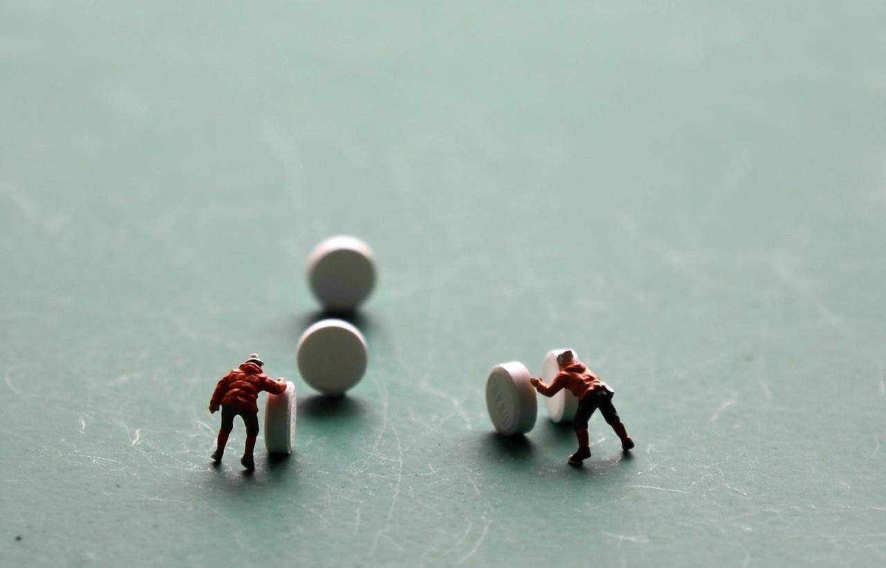 原创            长期用安眠药，用长效药替换短效药，能减轻戒断反应吗？