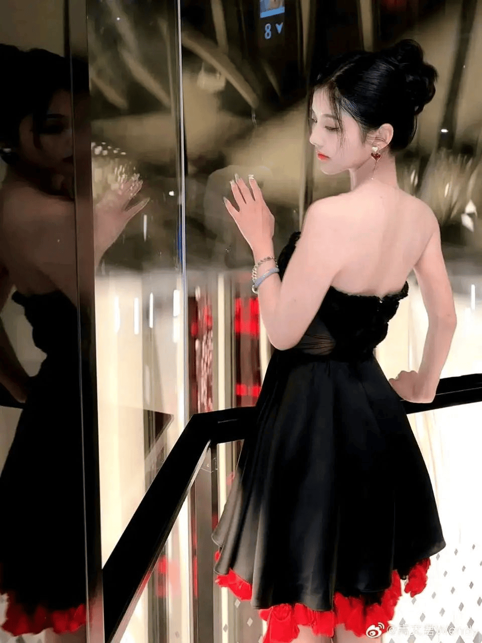 Share | 高文君，亚洲小姐，曲线迷人，性感写真壁纸