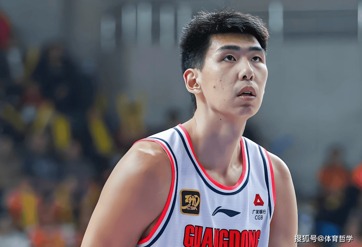 2米26徐昕，成为CBA全明星球员！杜锋没想到，徐昕也没有想到