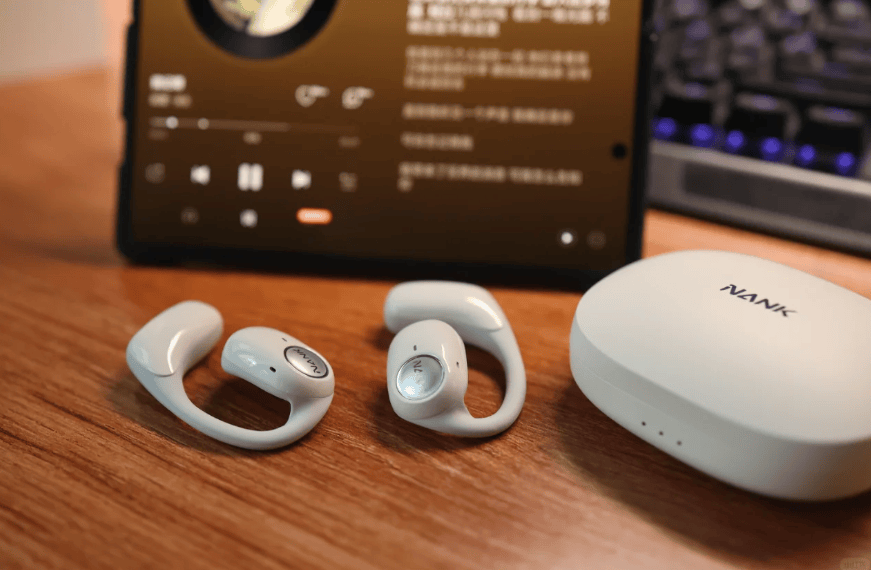 耳挂式耳机舒服吗？本年舒适度最好的开放式耳机排名揭晓