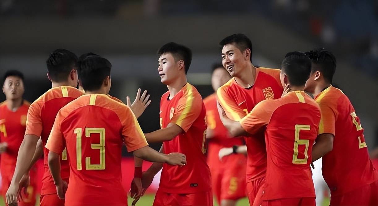 北京时间20点45！新国足让三追四4比3击败2026年世界杯首个对手，已被辟谣