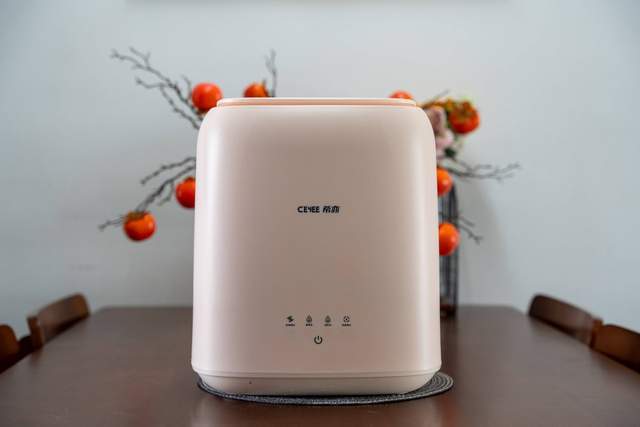 2026送礼必看：送女生什么新年礼物比较合适？这样送礼永不翻翻车