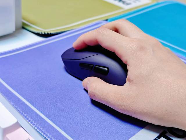 无线“耐力王”终结焦虑：最强续航无线键鼠套装雷柏VT9 MAX + V700DIY-98长续航版！