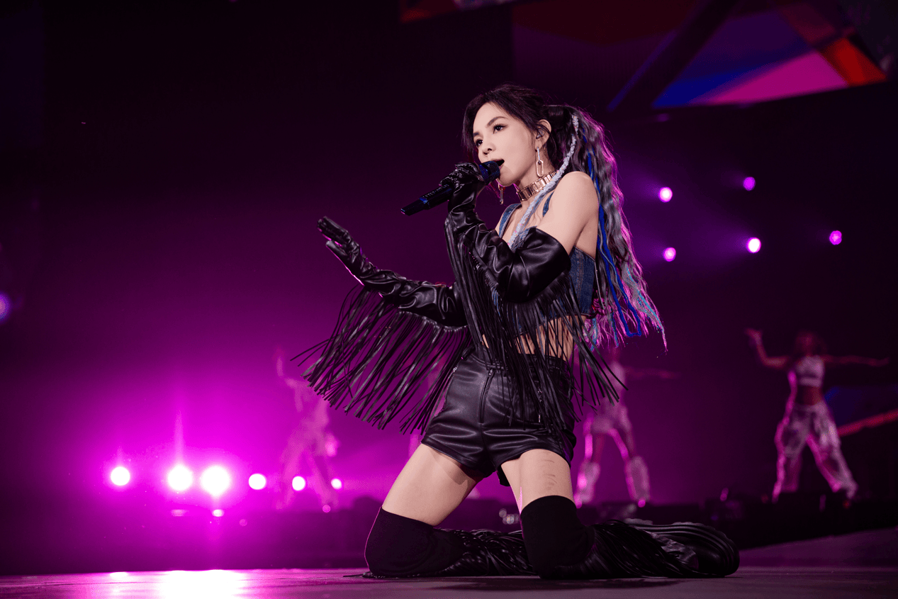 Ella陈嘉桦“艾拉主意”巡演南宁站两晚连唱 现场嗦粉打造出圈名场面