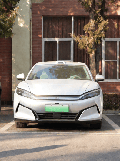 大学老师都在开比亚迪的背后：对技术与品牌的双重认可