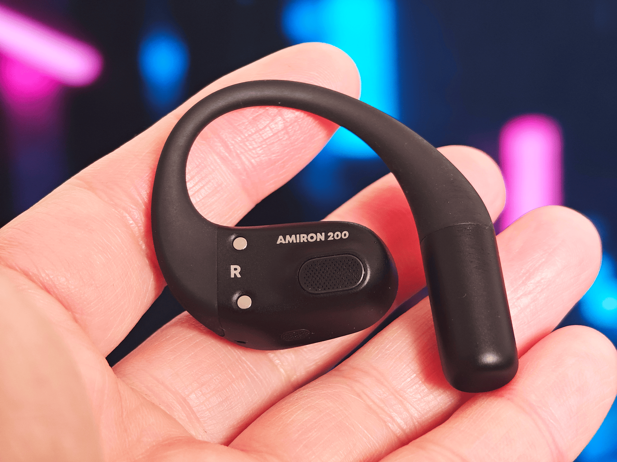 开放式耳挂旗舰——拜雅阿米罗200实测：佩戴舒适、音质超给力！