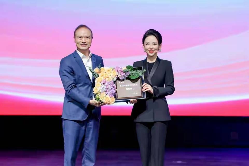 别了，别克！博鳌17年“老皇冠”正式谢幕，接棒者让世界沉默了！