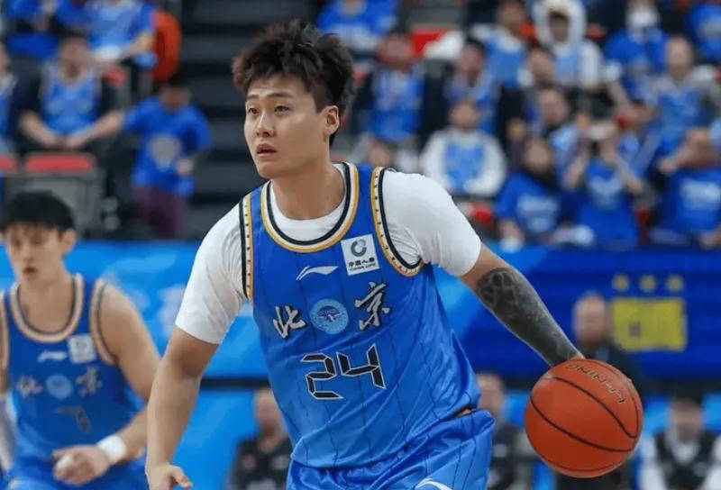 赵睿争议言论处罚正式公布：禁赛三场，罚款五万，警示全联盟