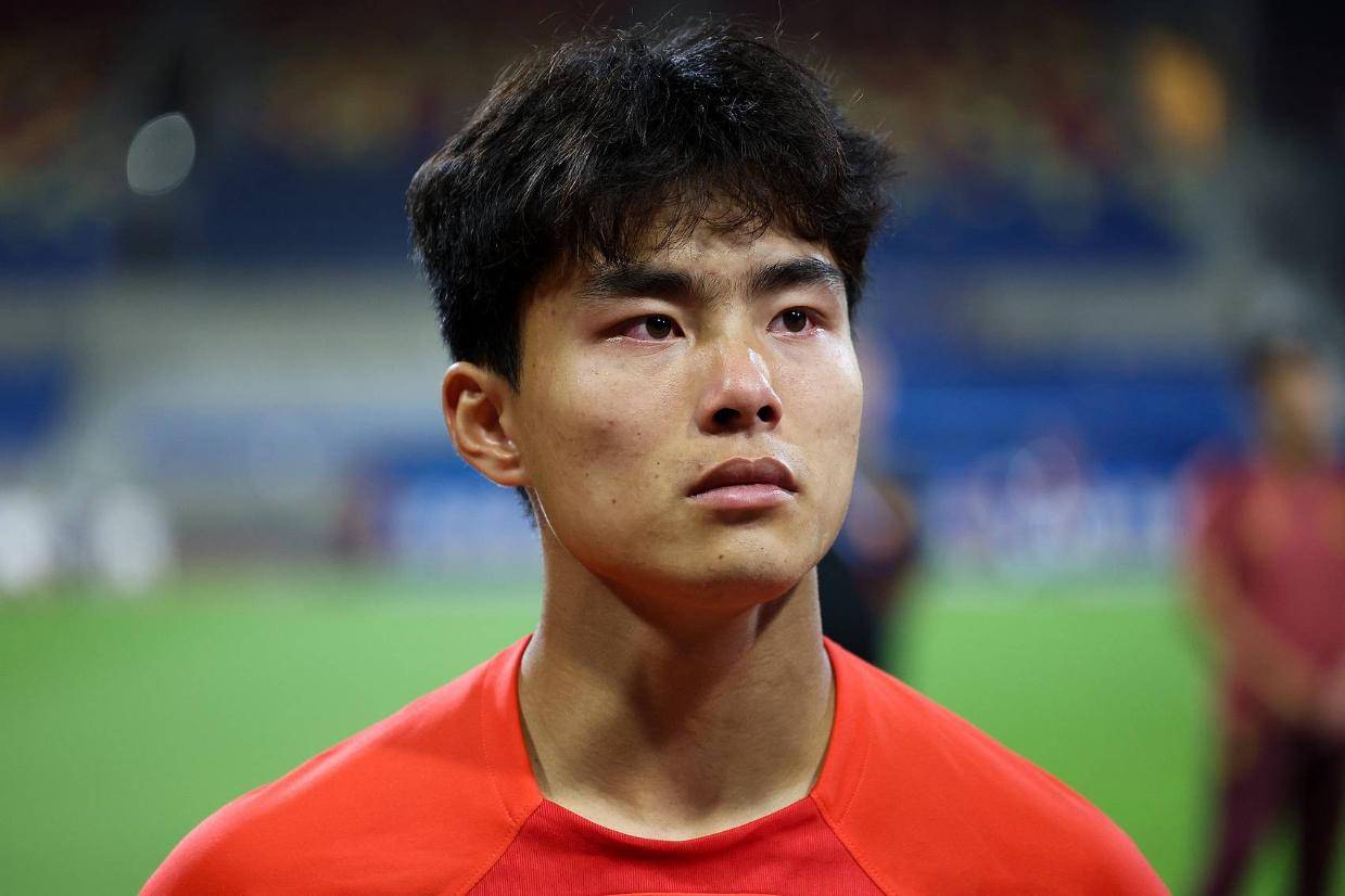 败诉！恒大足校必须放人，杨黔东自由身落定，上海海港迎来小国脚