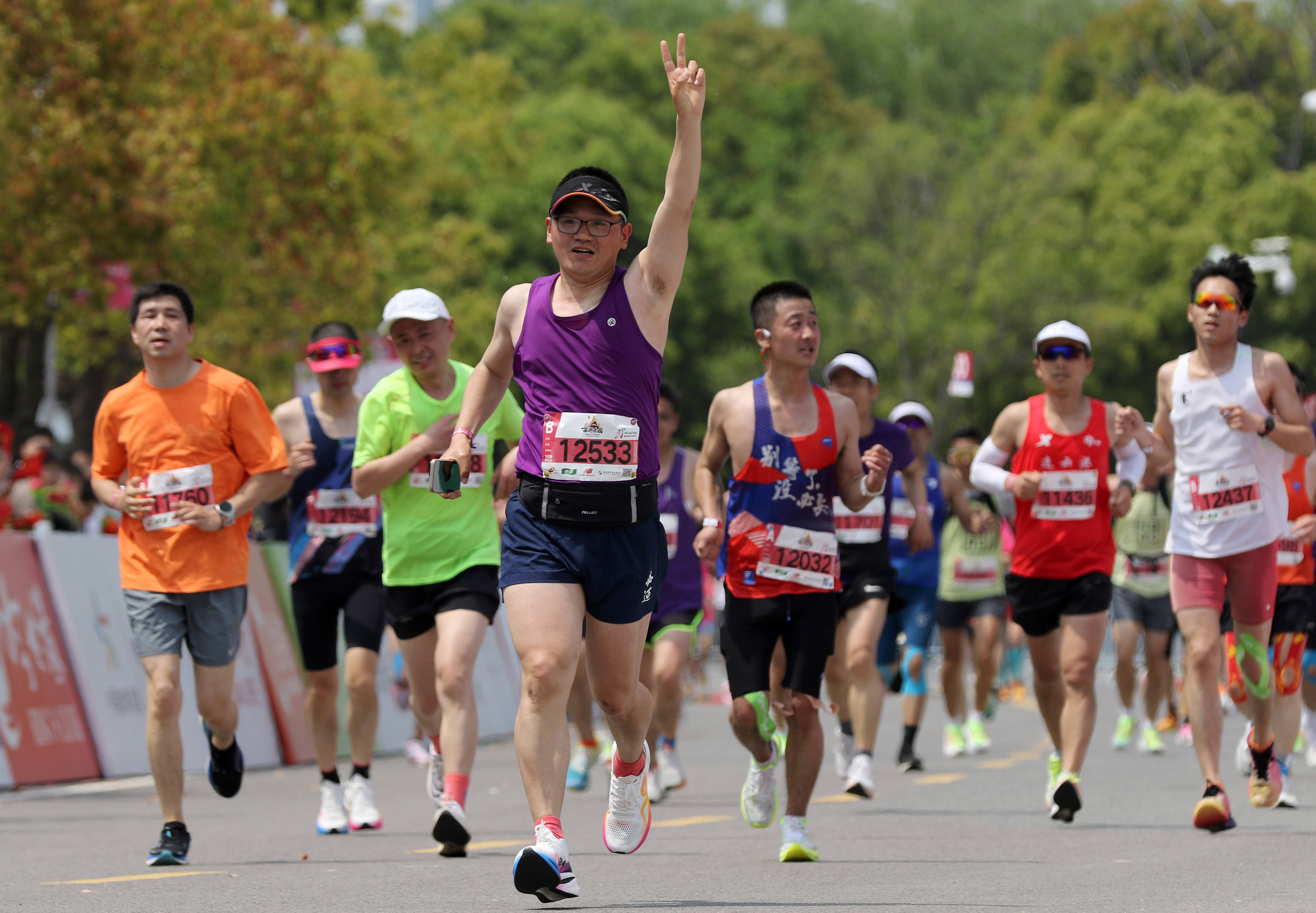 适合骑行的骨传导耳机有什么?2026十款防风噪的运动耳机推荐