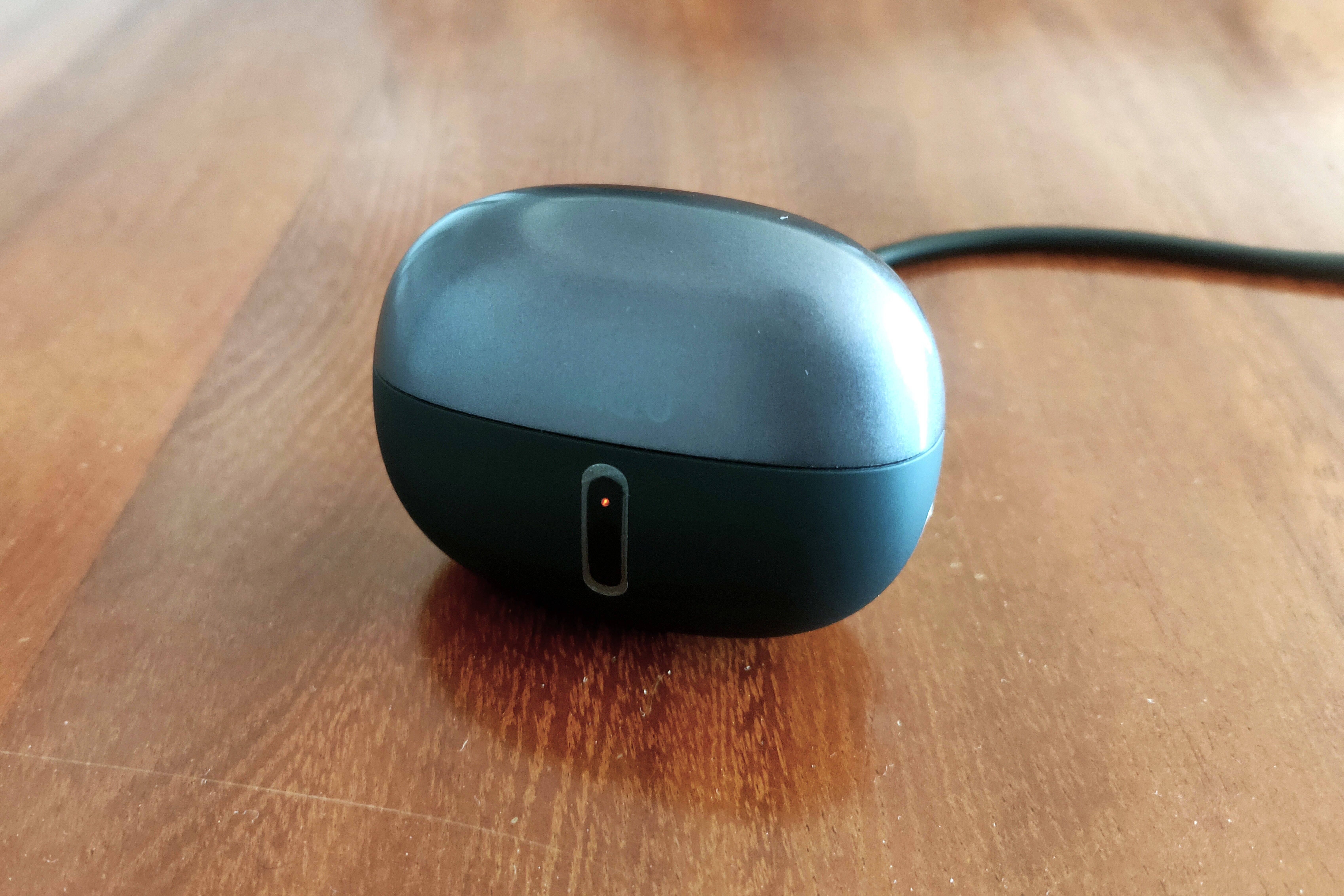 哈趣不仅仅是投影仪,还有自带AI功能的哈趣Ace1耳夹式耳机