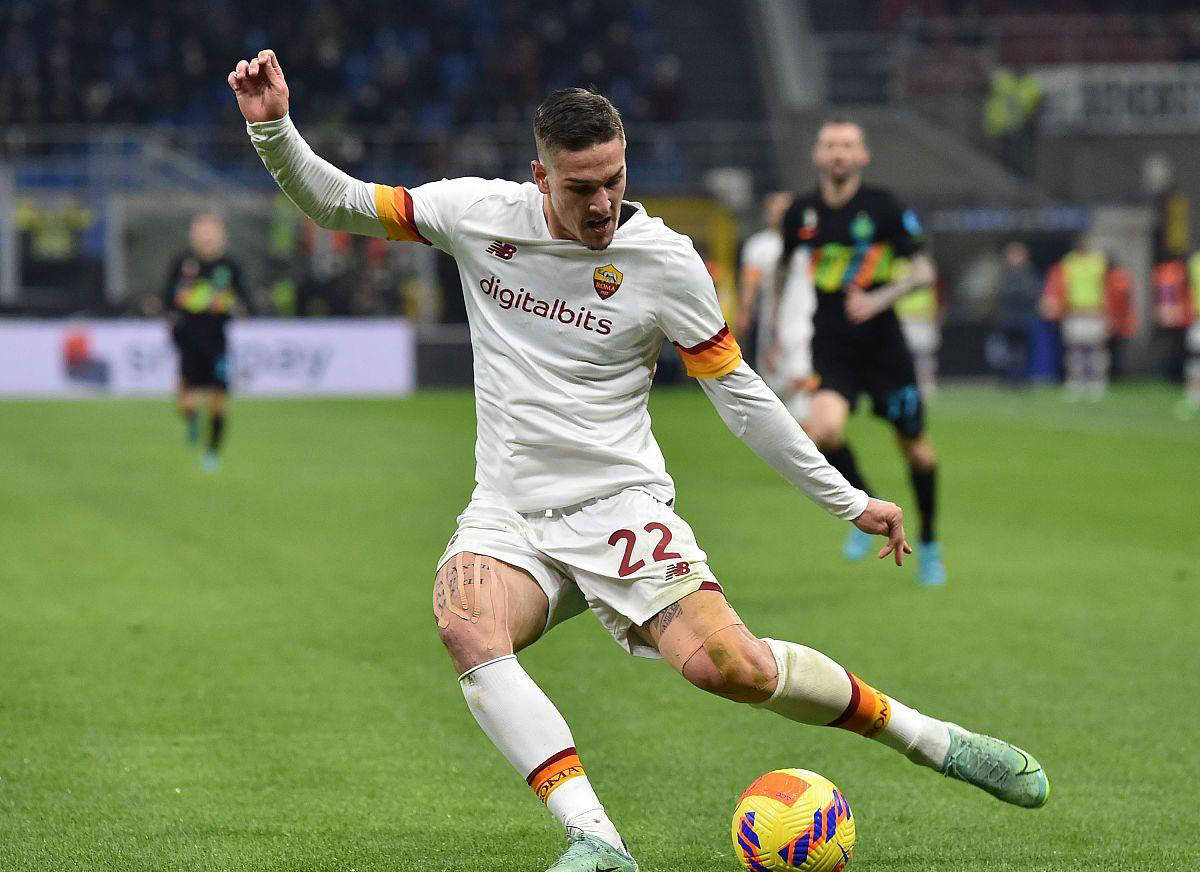 罗马近三个赛季主场对阵尤文图斯均有得分，尤文欧冠出局且体能压力大