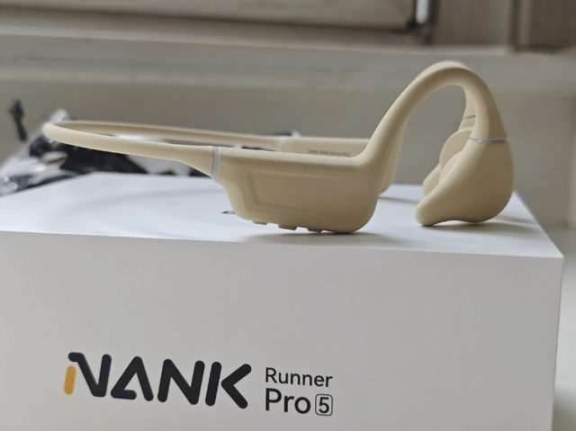 爬山带什么耳机比较好用？分享十款适合户外佩戴的运动耳机