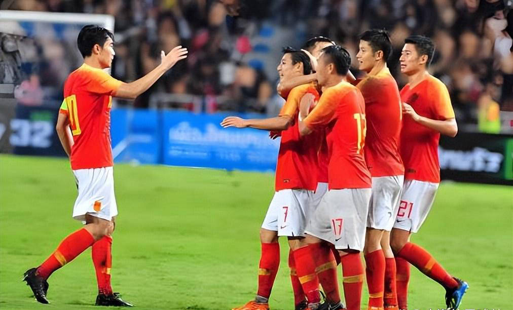 国际足联与亚足联罕见联合决定 中国男足获世界杯外卡传闻被迅速辟谣