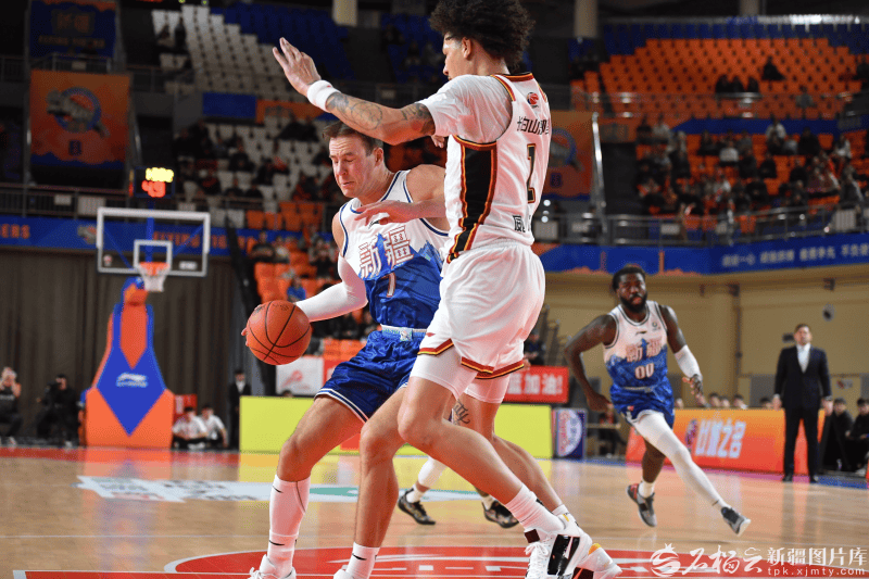 吉林二虎发威 新疆飞虎迎来本赛季第五次主场失利