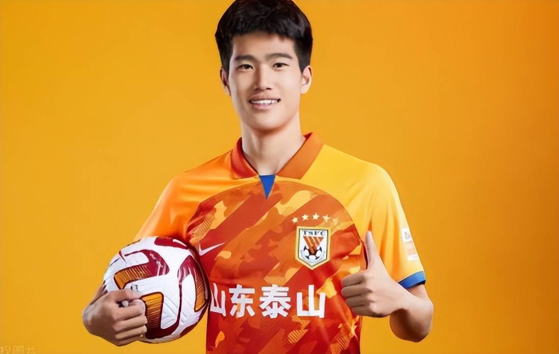 鲁能刚续约的四位国脚级强援，如今只有他能稳定出场，让球迷意外