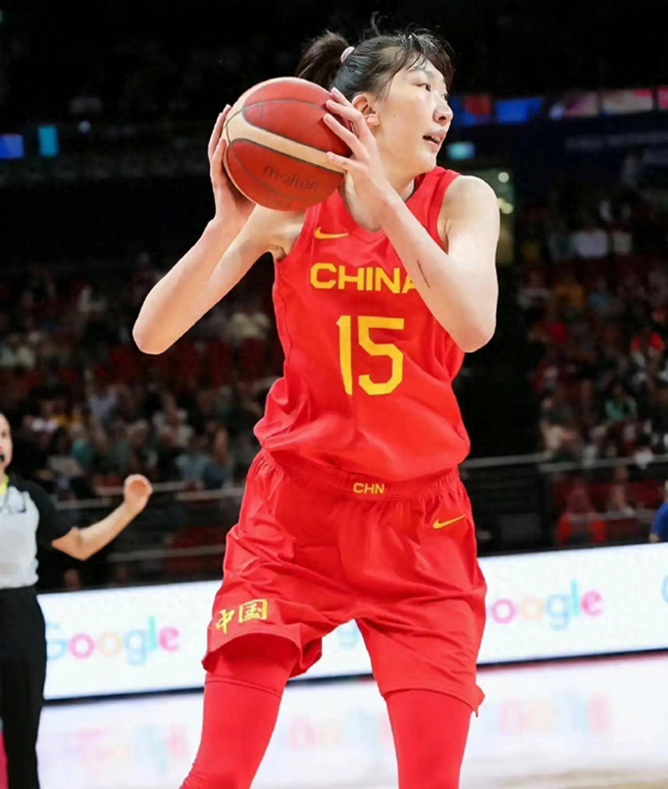韩旭22+8王思雨17分 中国女篮力克巴西队