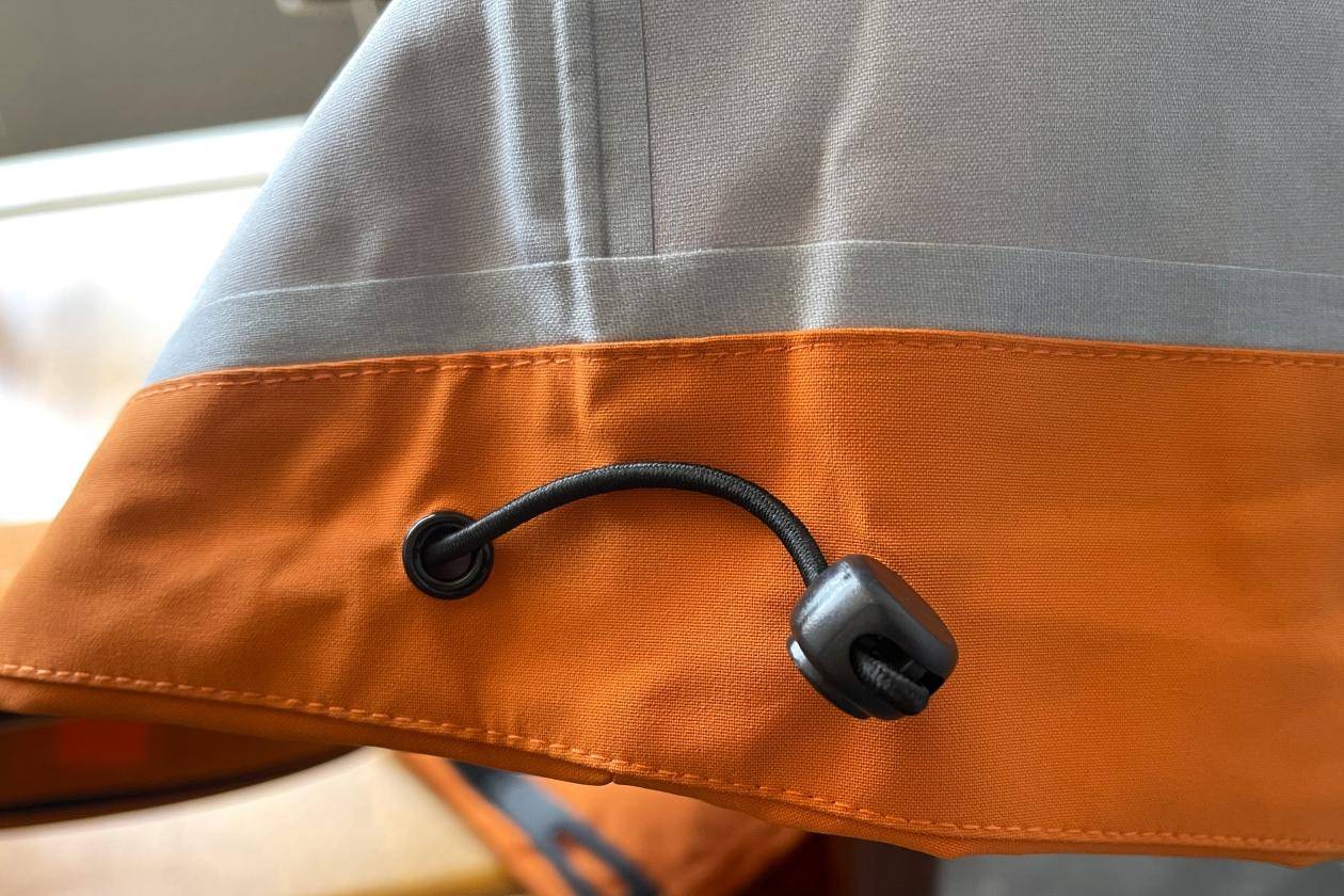 重装越野7防Vbrex冲锋衣测评：罕见平价却死磕专业发烧性能而爆火