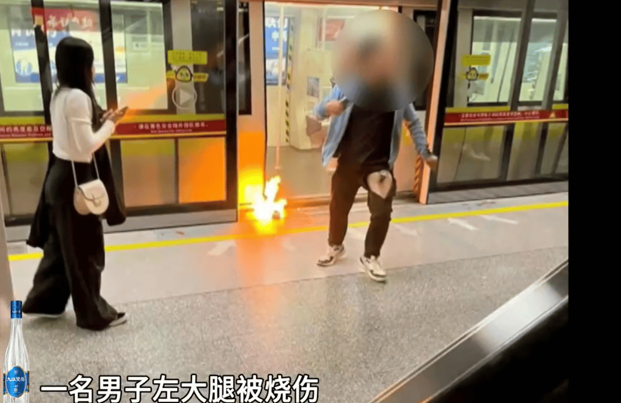 苹果用什么充电宝好一点？2026年10款最适合苹果手机的充电宝推荐，新手选购怕踩雷就看这篇