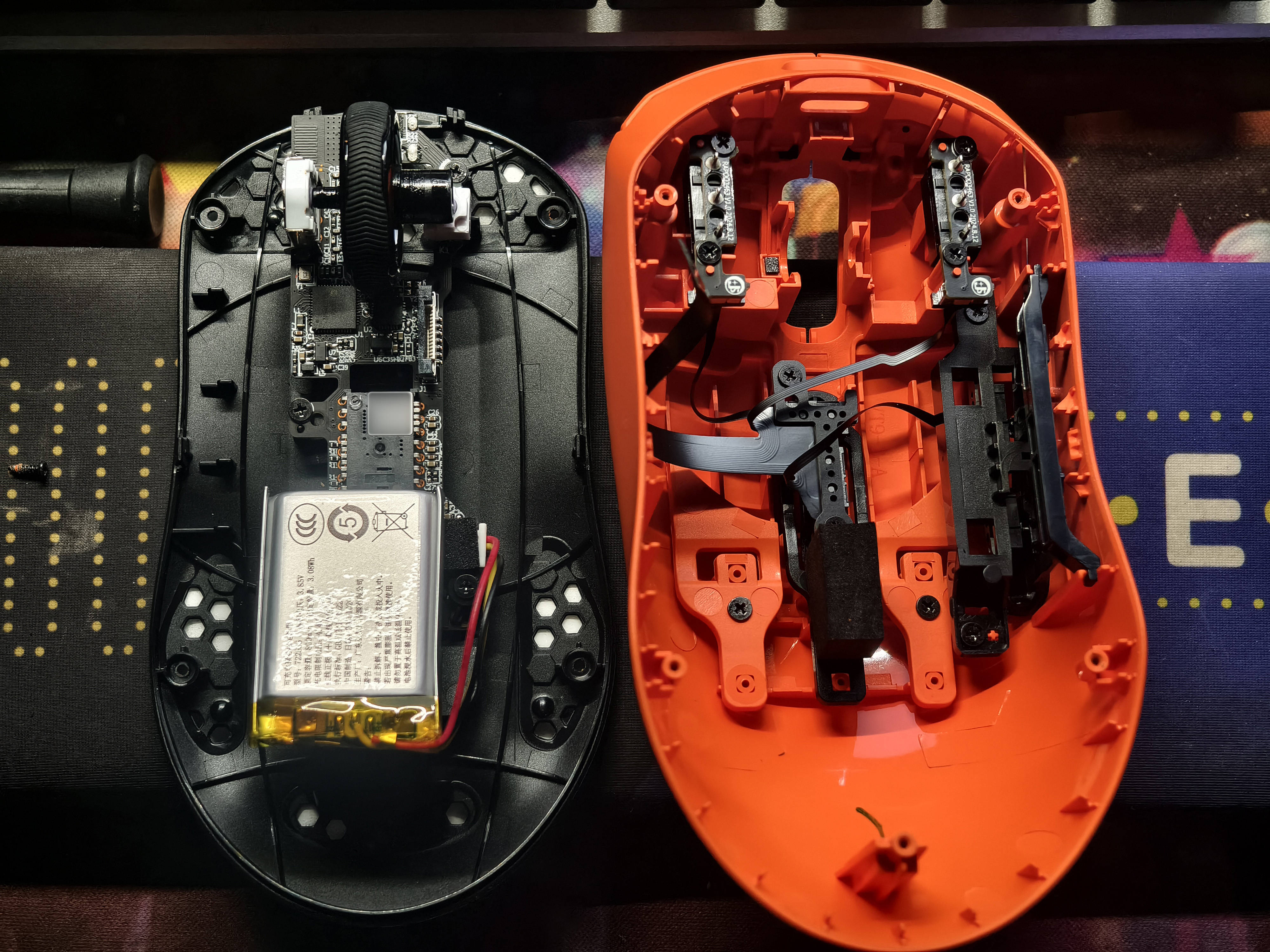 这个鼠标的颜色也太帅了吧!雷柏VT二代VT9焰影橙配色版体验分享